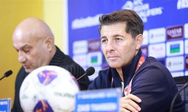 كاساس يتحدث عن أيمن حسين ويوجه رسالة للجماهير قبل مواجهة فلسطين