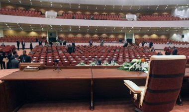 الملا يحمل رئيس البرلمان تبعات حالة انعدام التوازن في مؤسسات الدولة